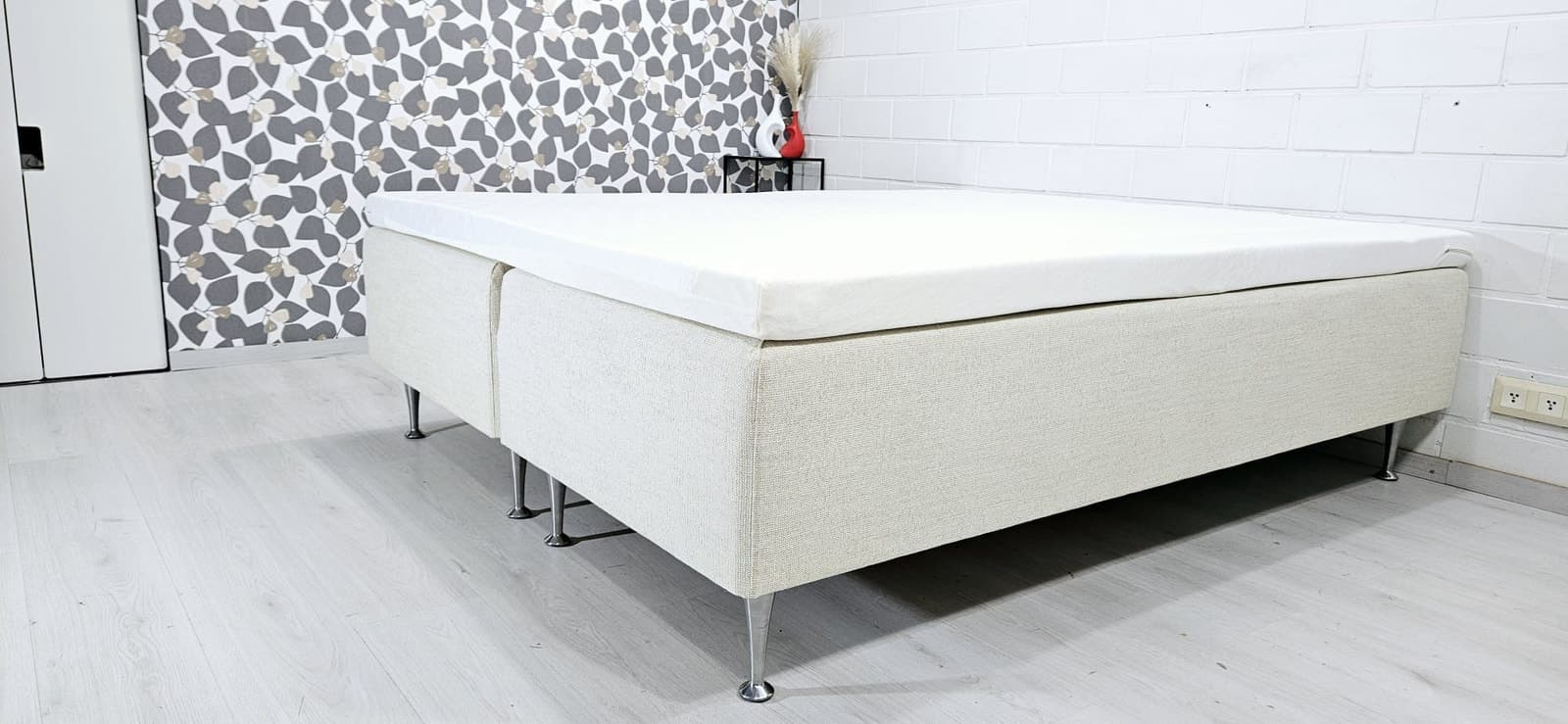 (T4) Tempur sänky, ilmainen kuljetus, free delivery.