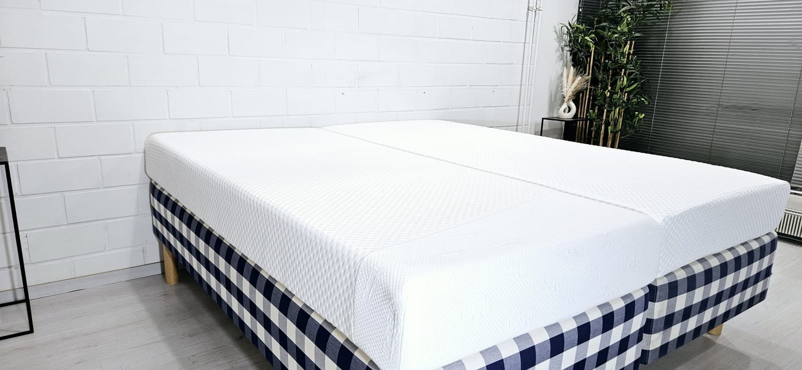 (T15) Tempur patjat, ilmainen kuljetus, free delivery.