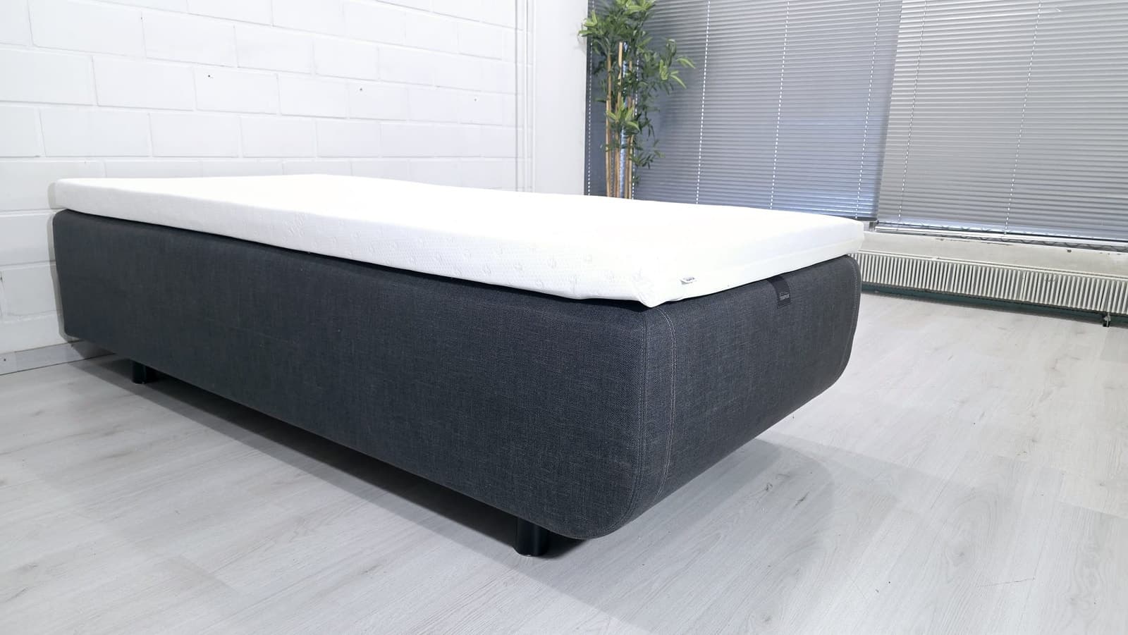 (T18) TEMPUR North box sänky, ilmainen kuljetus, free delivery.