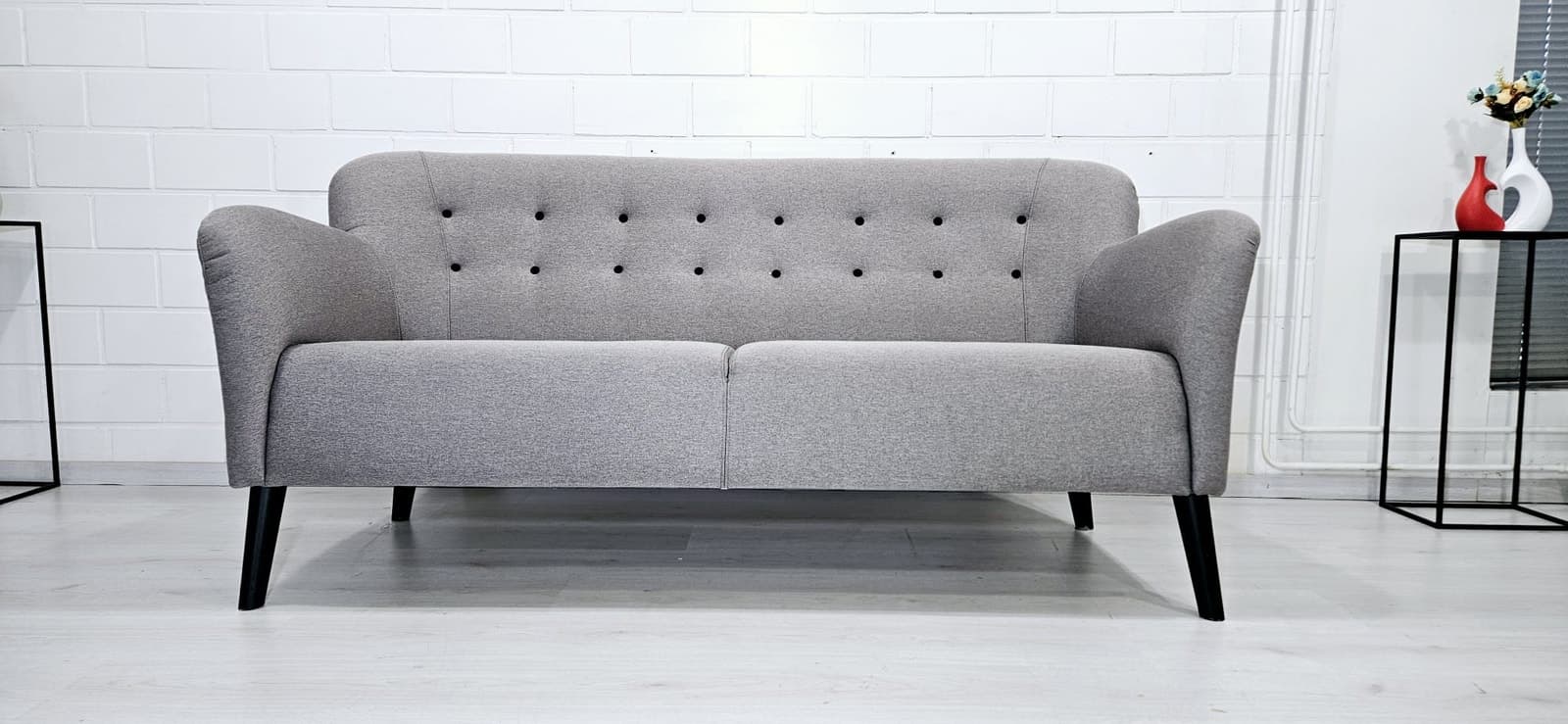 (A40) Scapa 3 istuttava sohva, ilmainen kuljetus, free delivery.