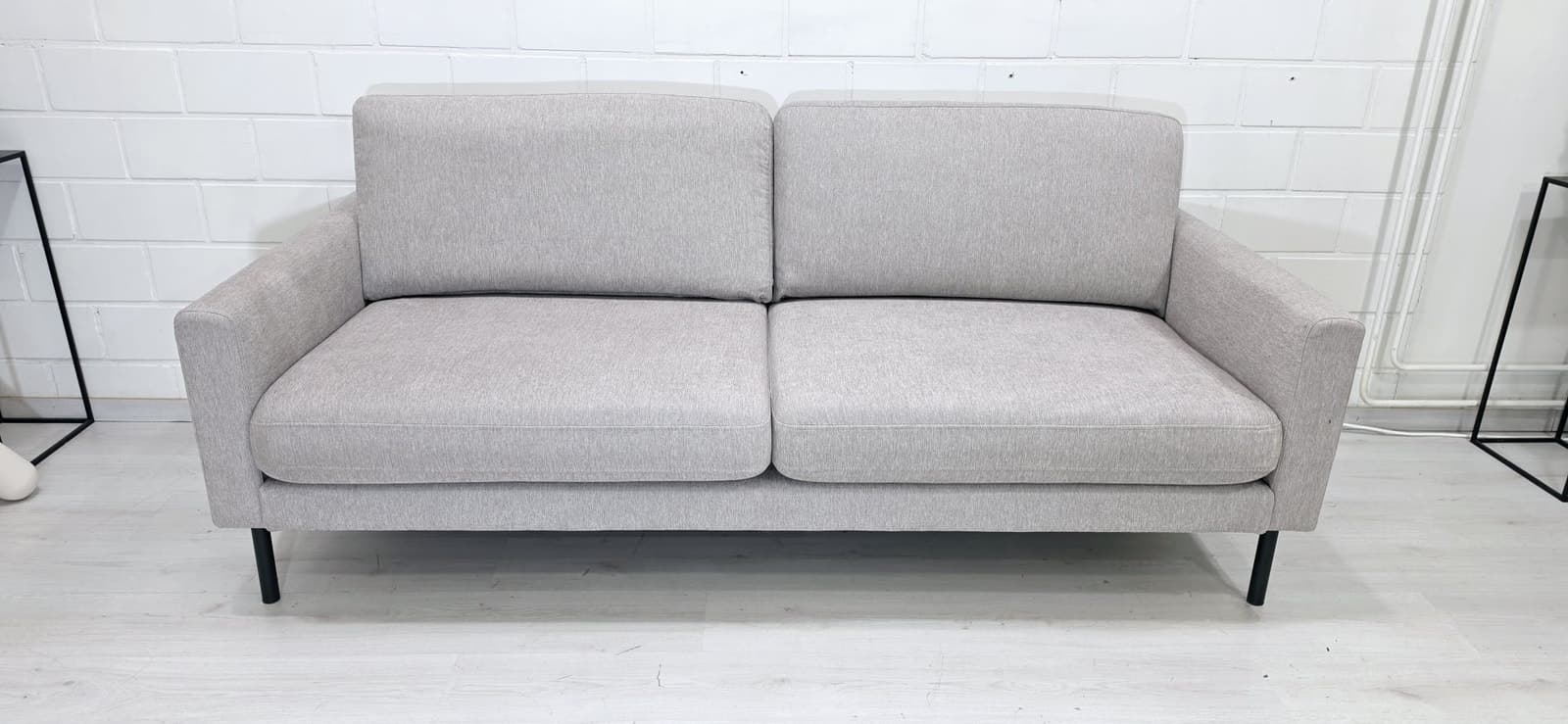 (A40) ,Scandic Copenhagen 3-istuttava sohva, ilmainen kuljetus, free delivery.