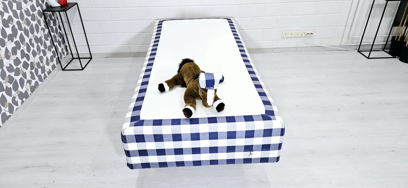H4 Hästens sänky 90x200, Ilmainen kuljetus, free delivery.