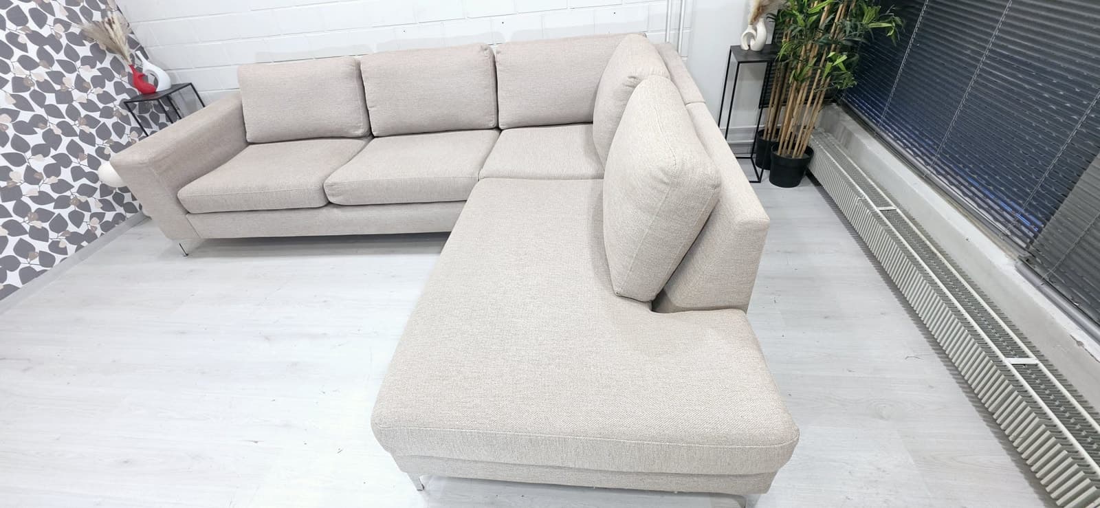 (A58) Avokulma sohva, ilmainen kuljetus, free delivery.